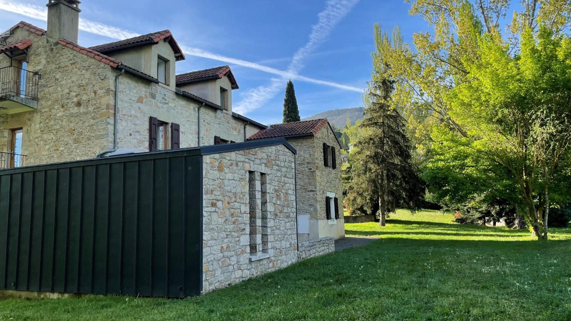 Auberge De Jeunesse Hi Millau La Maladrerie 외부 사진
