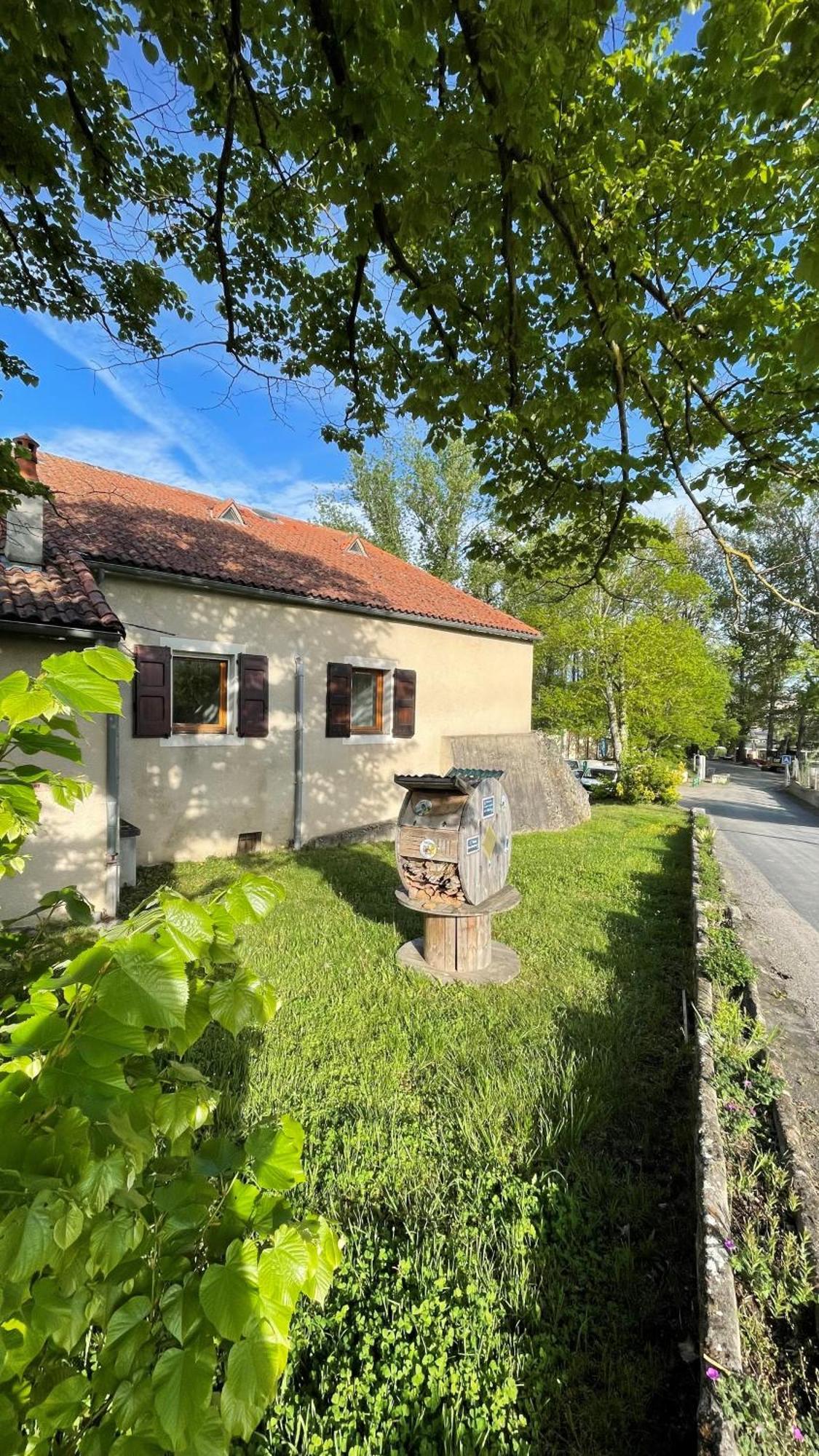 Auberge De Jeunesse Hi Millau La Maladrerie 외부 사진